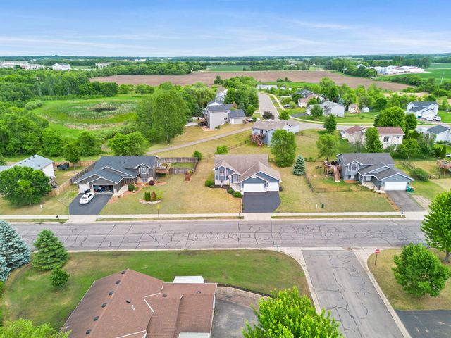 697 Eagle Lake Road S, Big Lake, MN 55309
