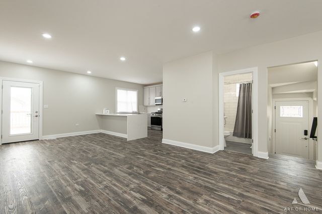 8017 S Kostner Avenue, Chicago, IL 60652