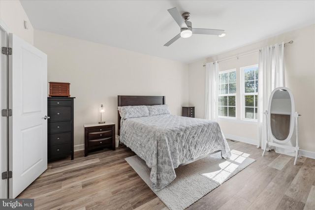 6195 CAMERONS FERRY DR, Haymarket, VA 20169