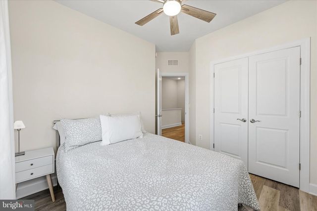 6195 CAMERONS FERRY DR, Haymarket, VA 20169