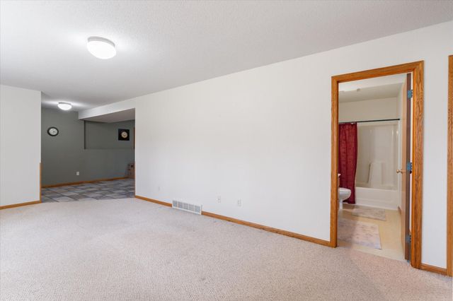 13196 Meredith Drive, Baxter, MN 56425