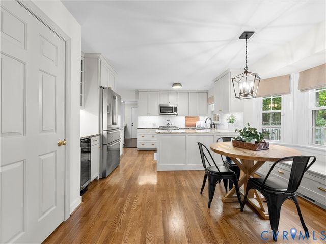2361 Edgeview Ln, Midlothian, VA 23113
