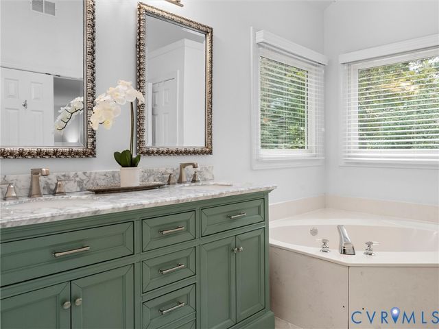 2361 Edgeview Ln, Midlothian, VA 23113