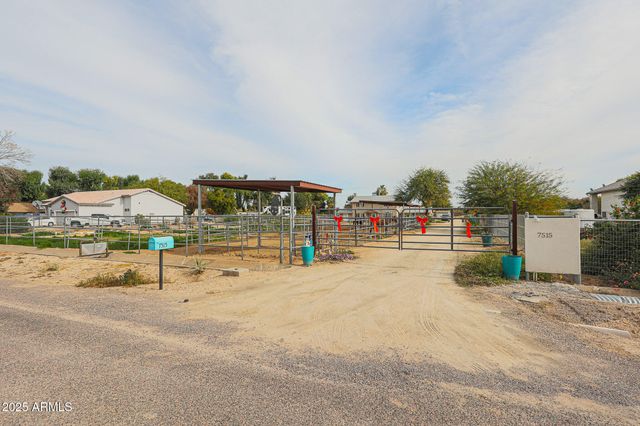 7515 N 185TH Avenue, Waddell, AZ 85355