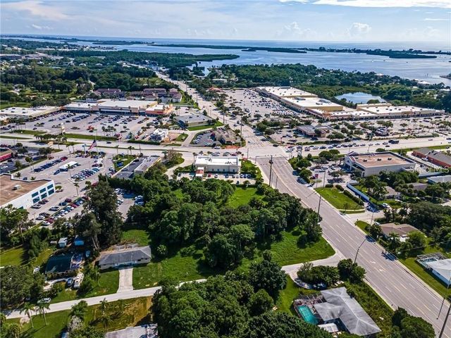 801 E 1ST STREET, Englewood, FL 34223