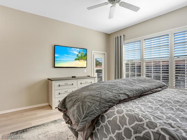 1051 Egrets Walk CIR 7-201, Naples, FL 34108