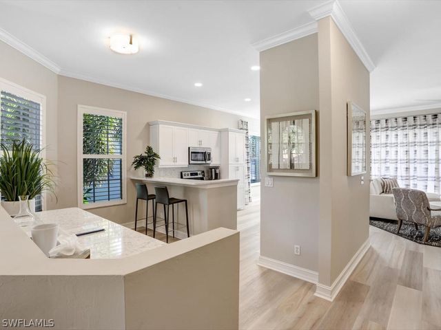 1051 Egrets Walk CIR 7-201, Naples, FL 34108