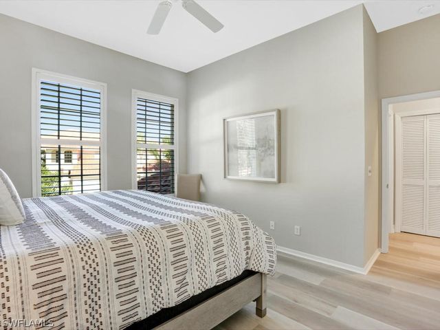 1051 Egrets Walk CIR 7-201, Naples, FL 34108