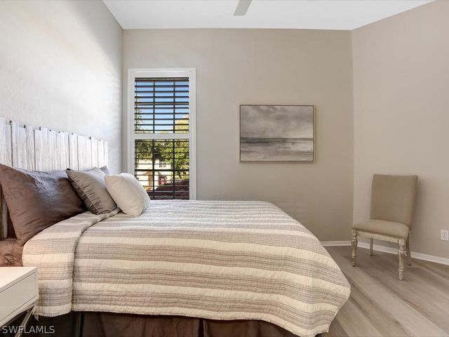 1051 Egrets Walk CIR 7-201, Naples, FL 34108