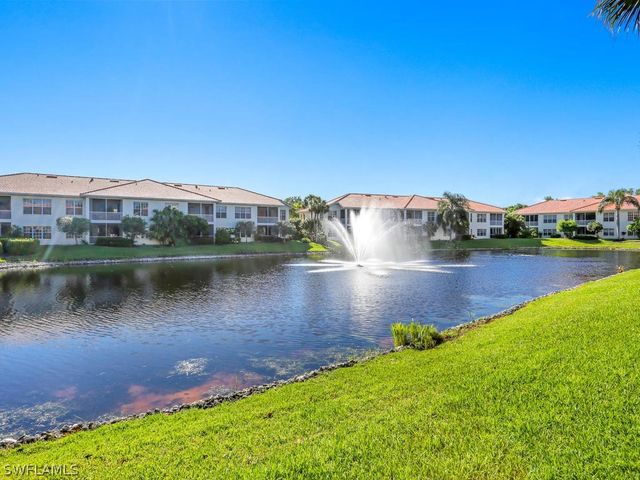 1051 Egrets Walk CIR 7-201, Naples, FL 34108