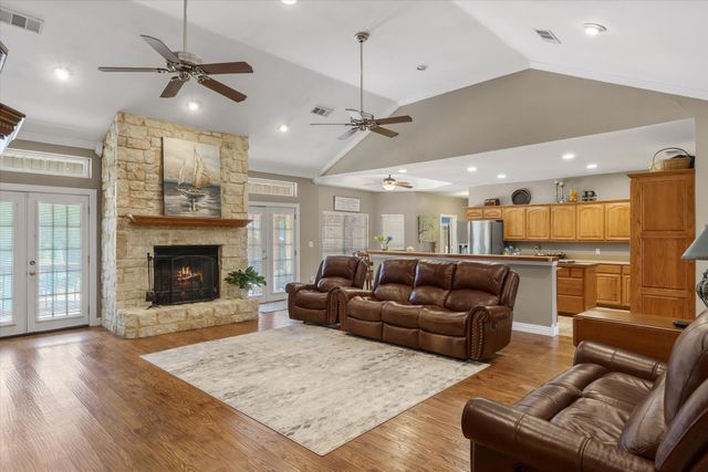 1312 Vz County Road 2624, Wills Point, TX 75169