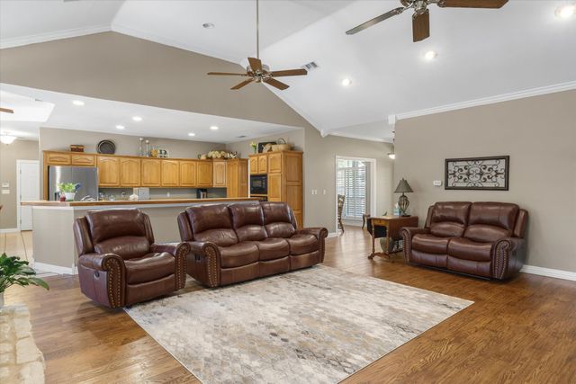 1312 Vz County Road 2624, Wills Point, TX 75169