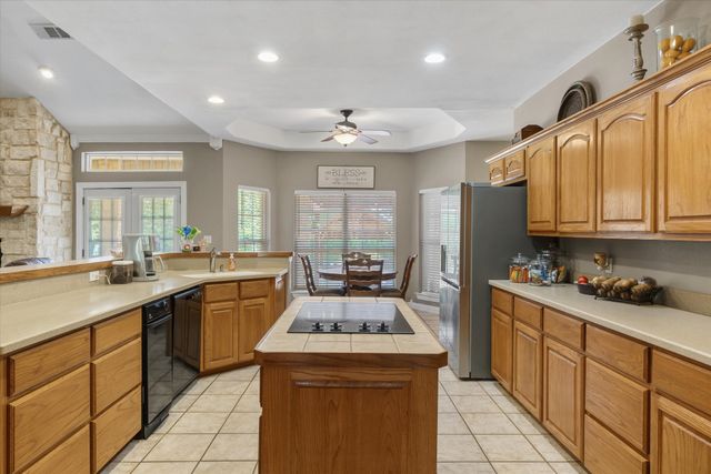 1312 Vz County Road 2624, Wills Point, TX 75169