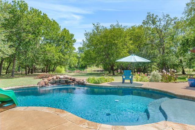 1312 Vz County Road 2624, Wills Point, TX 75169
