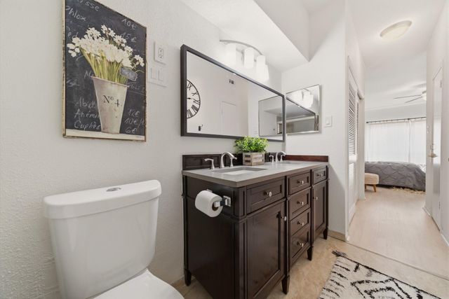 2100 Tanglewilde Street 750, Houston, TX 77063