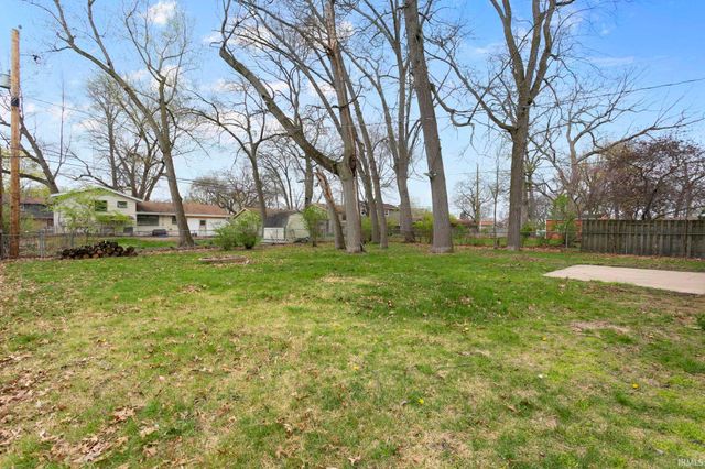 19280 Dresden Drive, South Bend, IN 46637