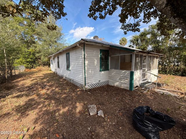 511 W Bartlett Street, Deland, FL 32720