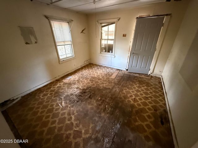 511 W Bartlett Street, Deland, FL 32720