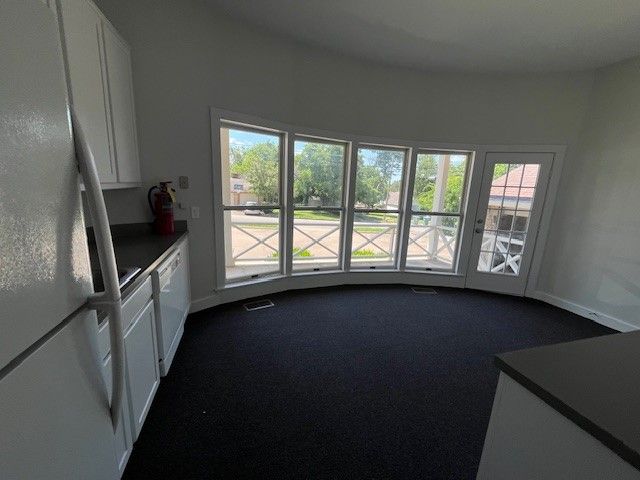 300 N Bryant Avenue, Sherman, TX 75090