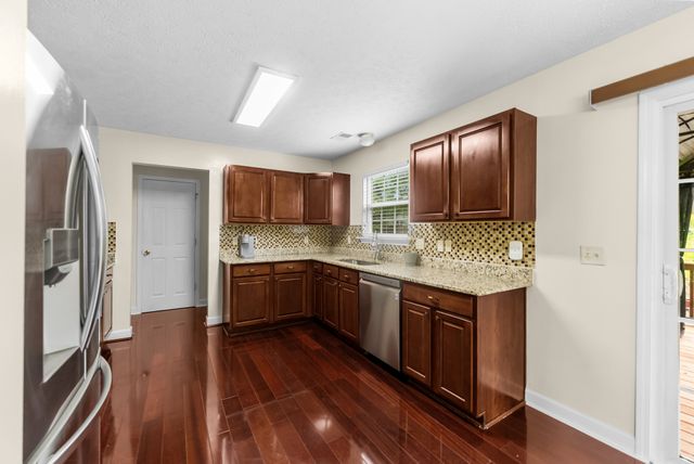 7020 Timber Oak Dr, Mount Juliet, TN 37122