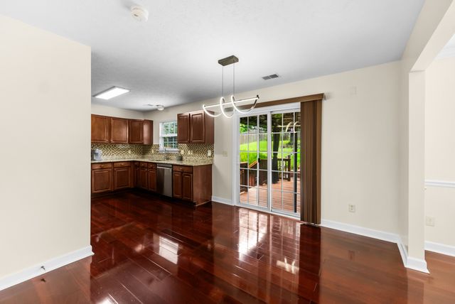 7020 Timber Oak Dr, Mount Juliet, TN 37122
