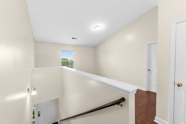 7020 Timber Oak Dr, Mount Juliet, TN 37122