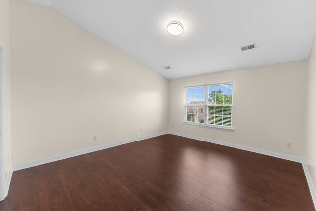 7020 Timber Oak Dr, Mount Juliet, TN 37122