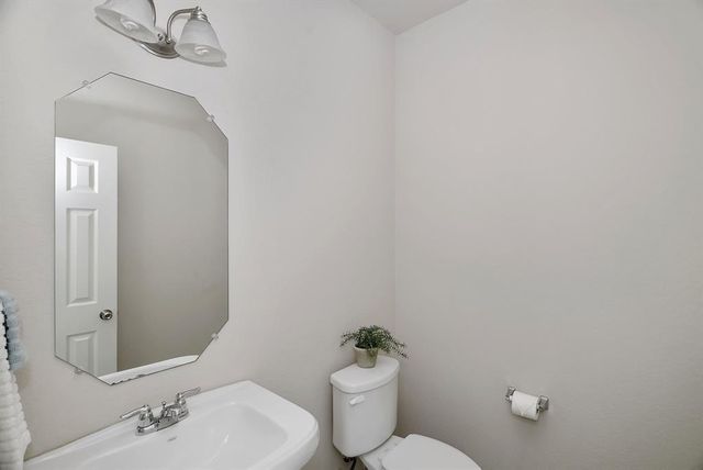 18543 Gardens End Lane, Houston, TX 77084