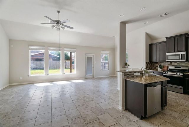 18543 Gardens End Lane, Houston, TX 77084