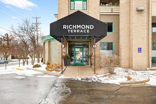 400 N RICHMOND STREET #328, Appleton, WI 54911