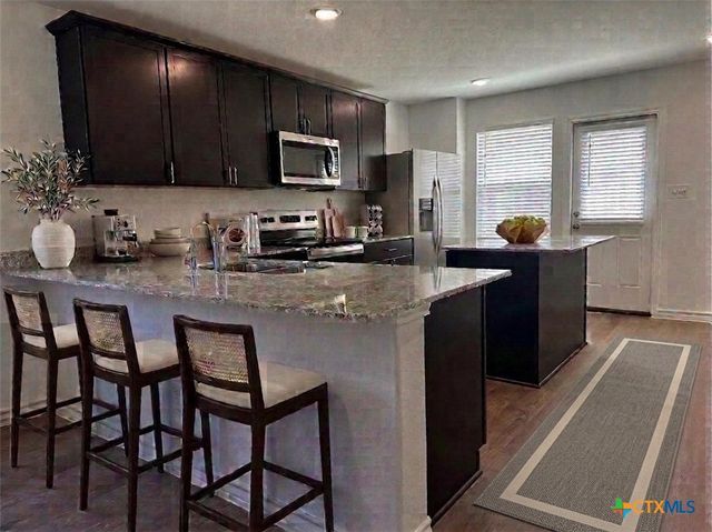 936 Heartseed Avenue, New Braunfels, TX 78130