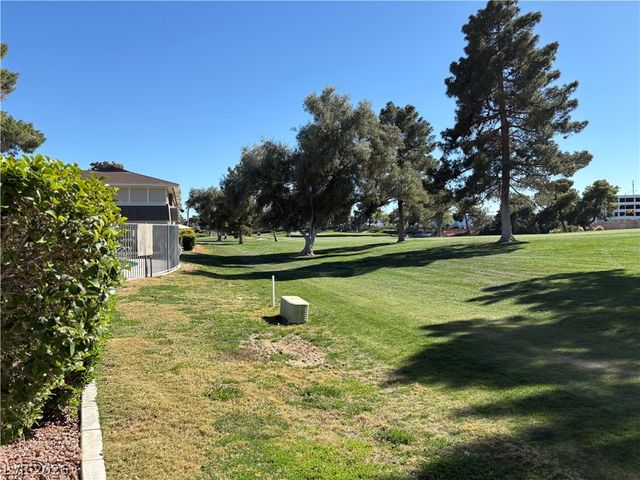 2831 Geary Place 2909, Las Vegas, NV 89109