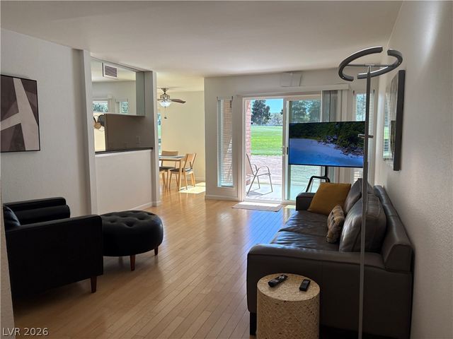 2831 Geary Place 2909, Las Vegas, NV 89109