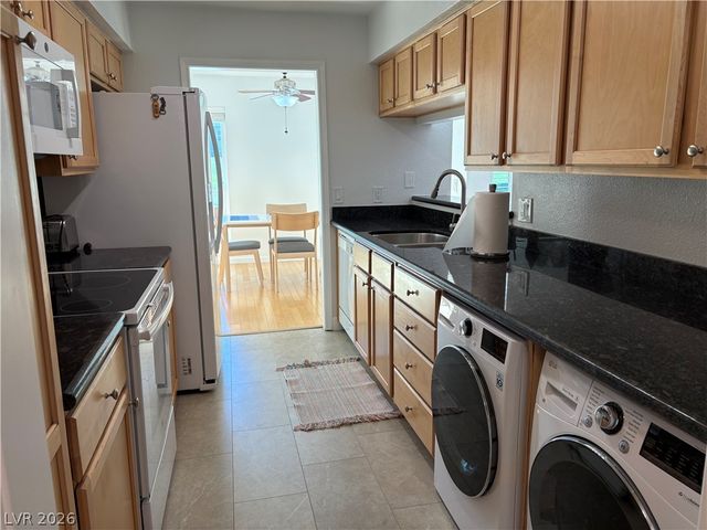 2831 Geary Place 2909, Las Vegas, NV 89109