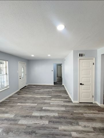 4521 Malden Lane, Dallas, TX 75216
