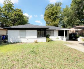 4521 Malden Lane, Dallas, TX 75216