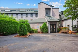25 Water Street 101, East Greenwich, RI 02818