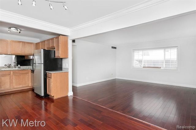 2309 Walton Boulevard 32, Rochester Hills, MI 48309