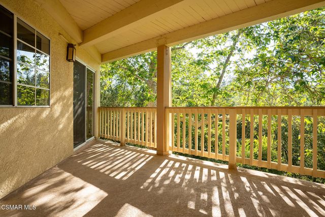 697 Sutton Crest Trail Tl210, Oak Park, CA 91377