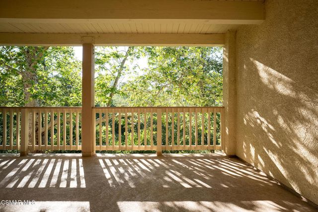 697 Sutton Crest Trail Tl210, Oak Park, CA 91377