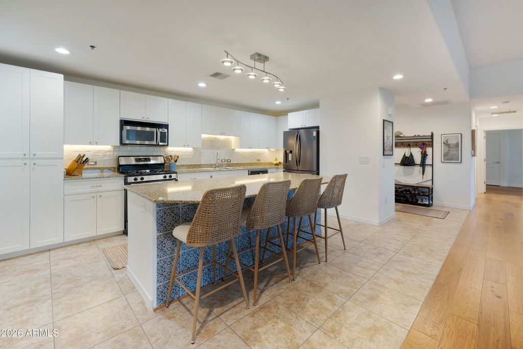 17 W VERNON Avenue 316, Phoenix, AZ 85003 — photo 5