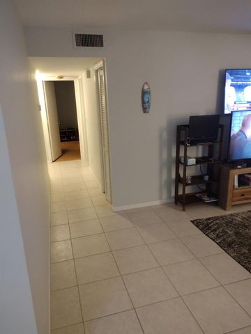 950 S Kanner 508, Stuart, FL 34994
