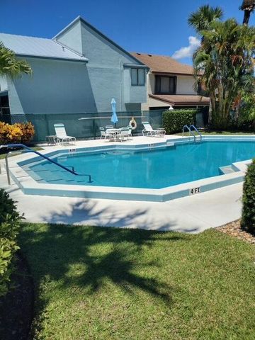 950 S Kanner 508, Stuart, FL 34994