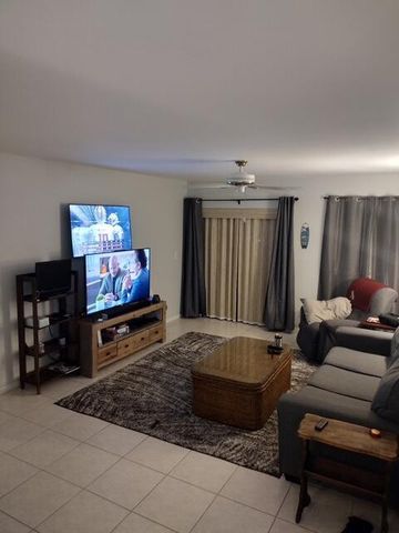 950 S Kanner 508, Stuart, FL 34994