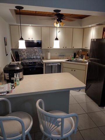 950 S Kanner 508, Stuart, FL 34994