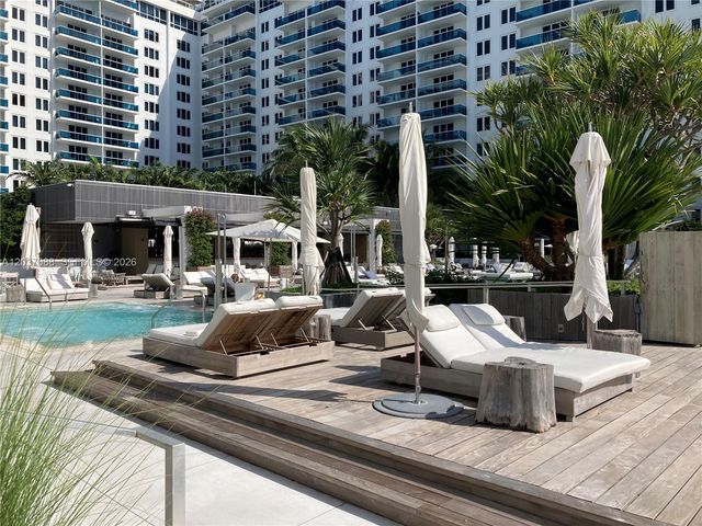 2301 Collins Ave 614, Miami Beach, FL 33139