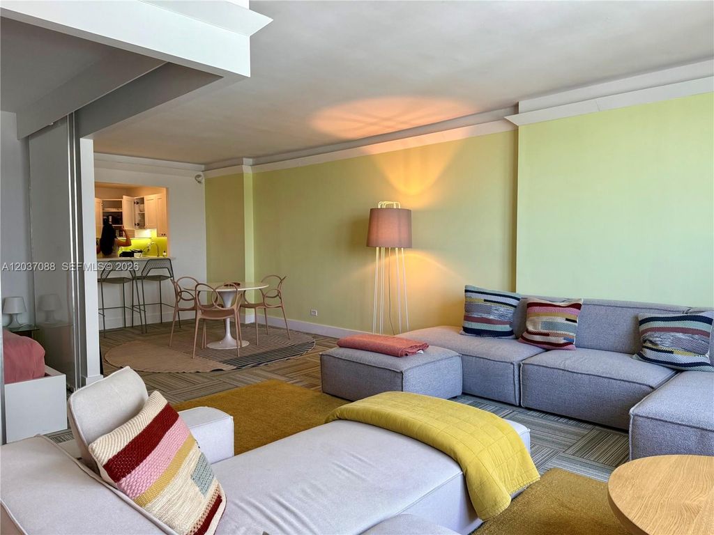 2301 Collins Ave 614, Miami Beach, FL 33139