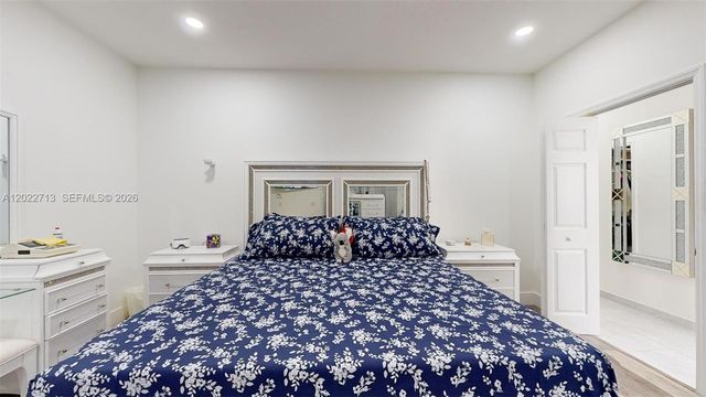 357 W 44th St, Hialeah, FL 33012