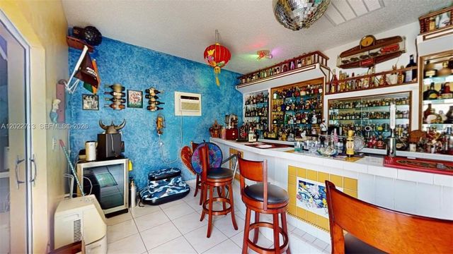 357 W 44th St, Hialeah, FL 33012