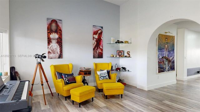 357 W 44th St, Hialeah, FL 33012